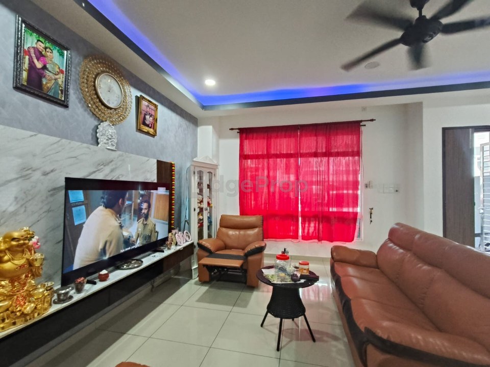 To Sale Taman Impiana Kelapa Sawit, Kulai, Johor, Kulai