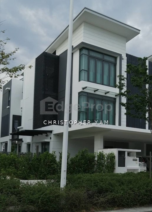 [ Both Foreigner and Local Can Buy ] Fully ID Furnish Renovation, Sejati Cyberjaya 3 Storey Semi-D House, Selangor, Cyberjaya