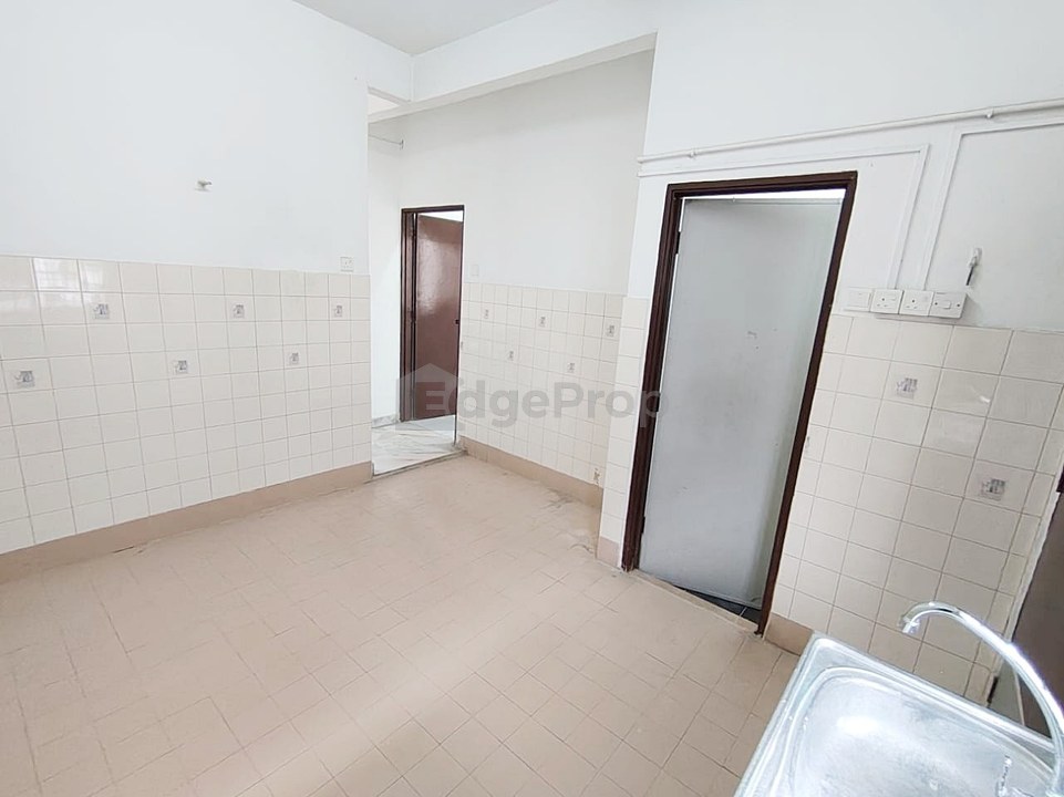 Jalan Merak, Puchong Double Storey Terrace House For Rent Jalan Merak Puchong Jaya Near LRT, Selangor, Puchong