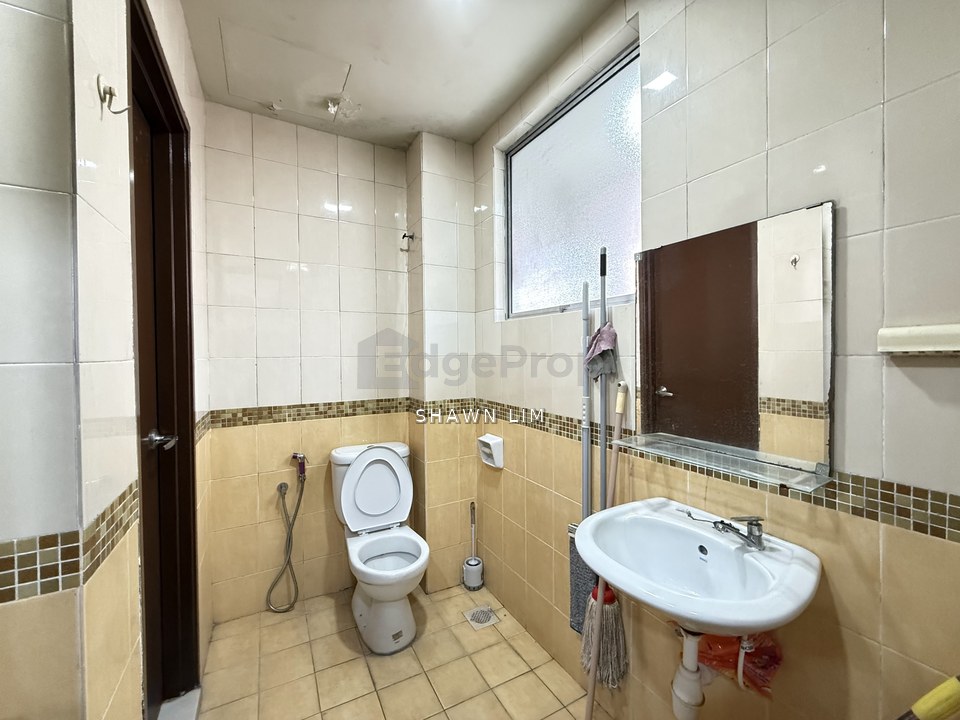 Sg Long SUPER CHEAP 2 Storey Terrace 20x70 Palm Walk, Selangor, Bandar Sungai Long