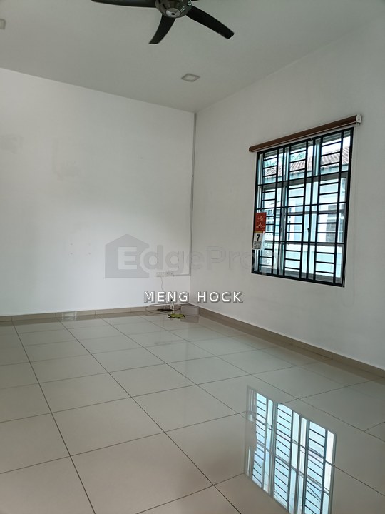 Rental 4 Bedroom Semi-Detached House in Kelapa Sawit, Sedenak ,Kulai, Johor, Kulai