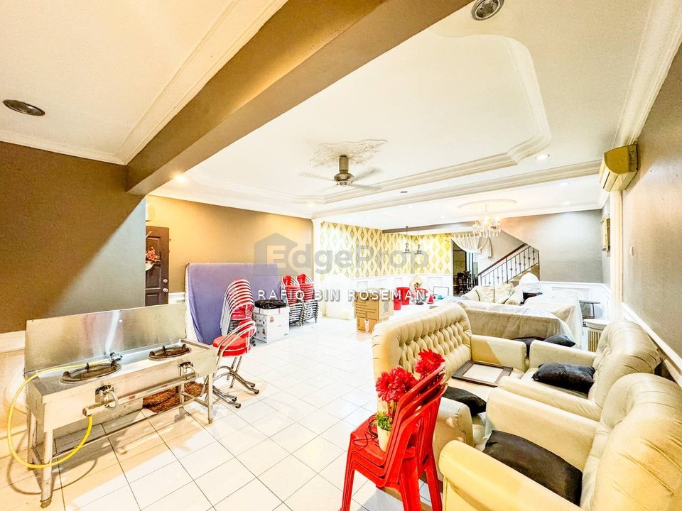 Endlot Double Storey Nusa Subang Seksyen U5 Shah Alam, Selangor, Subang
