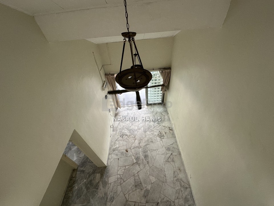 Kapar Klang Taman Sungai Kapar Indah Teres Satu Tingkat Setengah Ada Kitchen Kabinet dan Loteng, Selangor, Kapar 