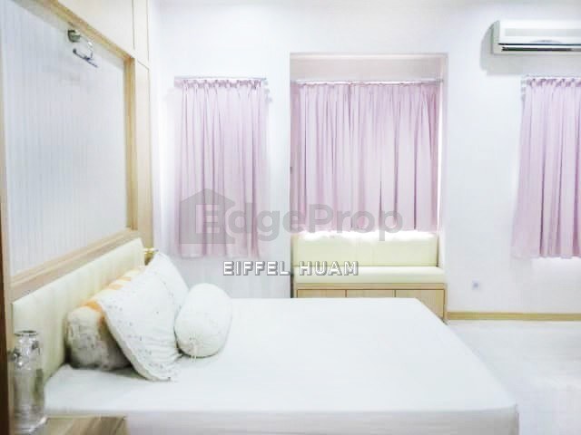 Renovated & Well-Maintained Double Storey Terrace @ Chee Seng Garden, Penang, Tanjung Bungah