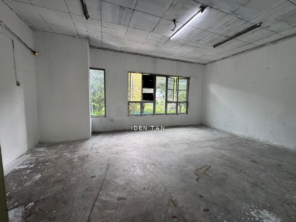 Mutiara Rini Double Storey Shop Lot Original Condition For Sale Near Skudai Indah, Taman Universiti, Mutiara Mas, Tun Aminah, Sutera Utama,Skudai Baru, Johor, Skudai