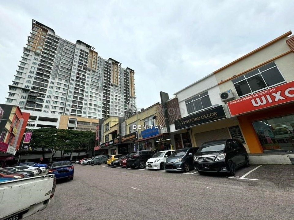 Larkin Double Storey Shop Lot For Sale Near Larkin Height, Larkin Perdana, Larkin Jaya, Kebun Teh, Taman Melodies, Taman Suria, Majidee, Taman Century, Johor, Johor Bahru