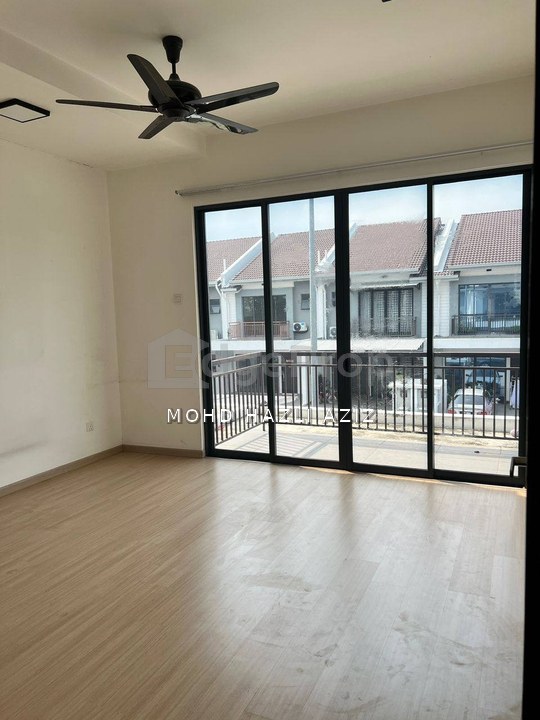 Diamond City Semenyih Double Storey Terrace Malaysia's First Spanish-inpired township , Selangor, Semenyih