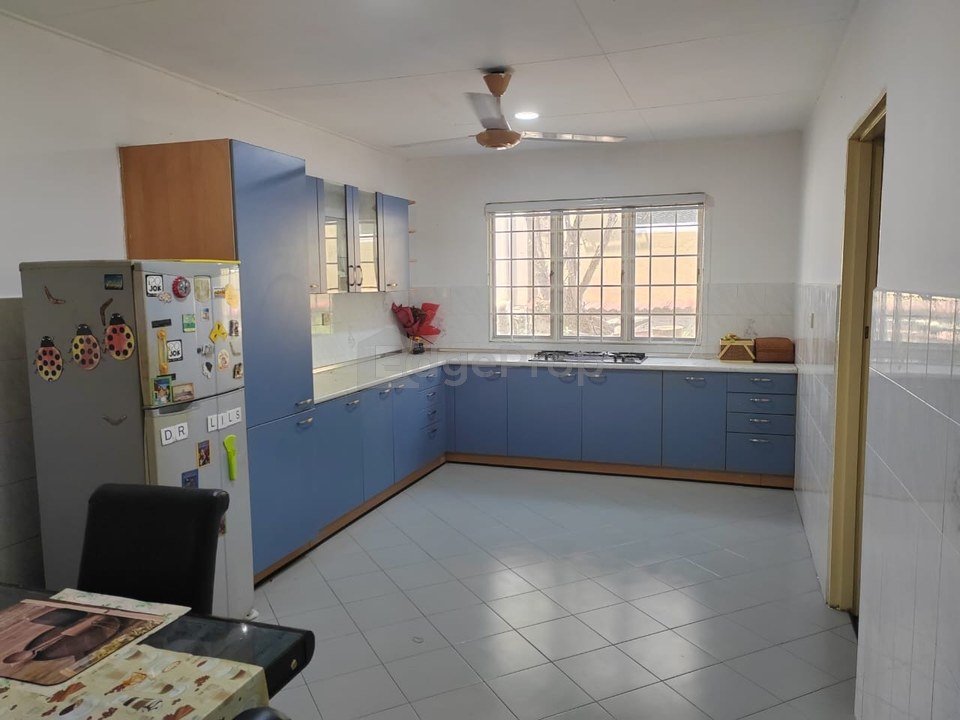 A nice well maintained double storey house in USJ20 , Selangor, USJ