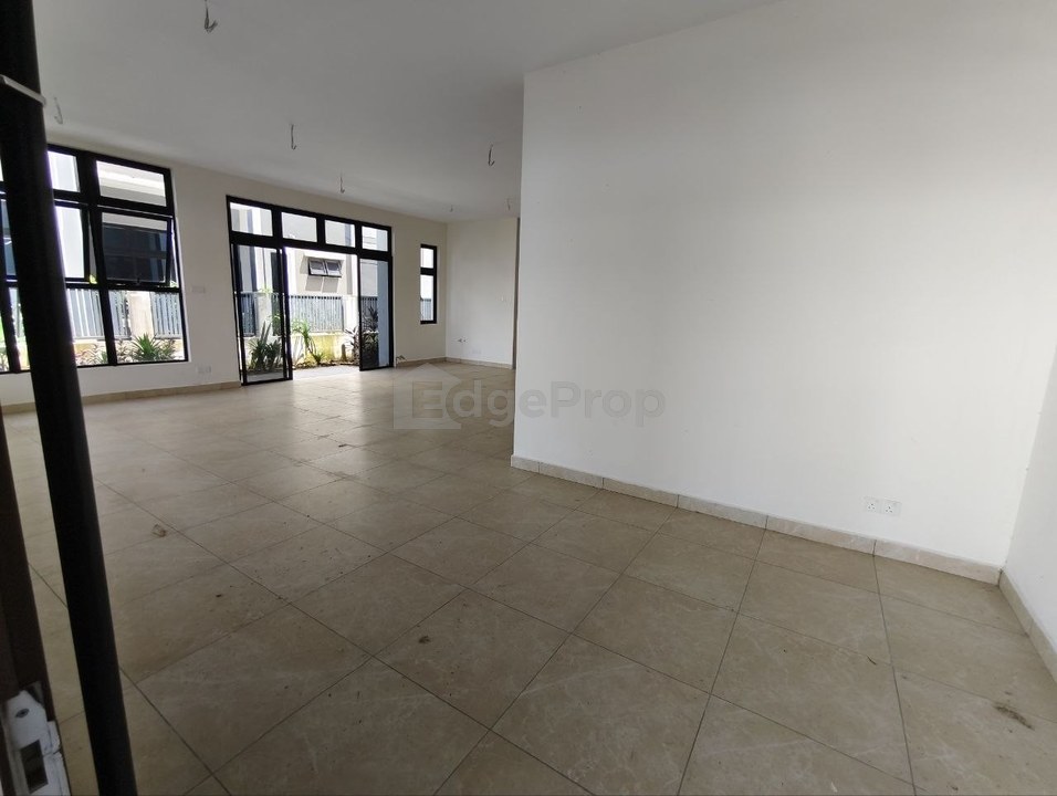 Nusa Sentral 3 Storey Semi D Unblock View, Johor, 