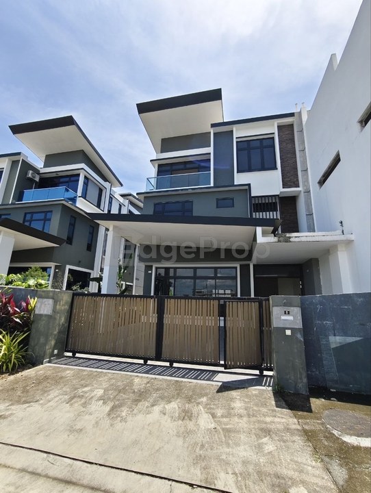 Nusa Sentral 3 Storey Semi D Unblock View, Johor, 