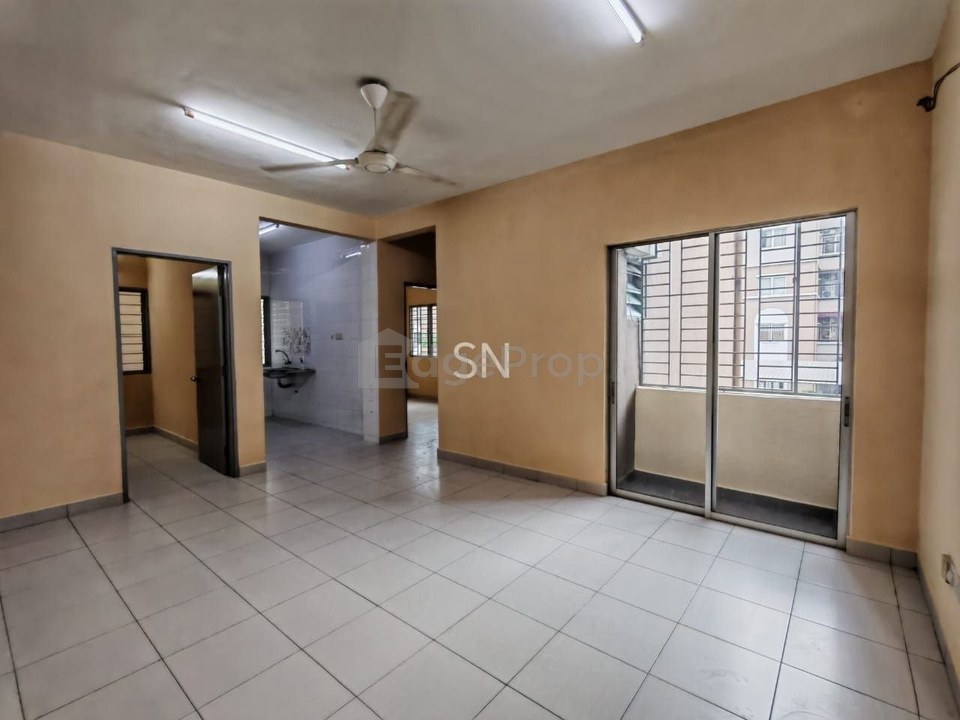 Great Value & Conveninet Location Akasia Apartment Bandar Botanic Klang, Selangor, Klang