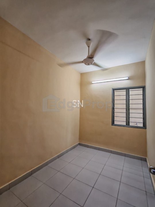Great Value & Conveninet Location Akasia Apartment Bandar Botanic Klang, Selangor, Klang