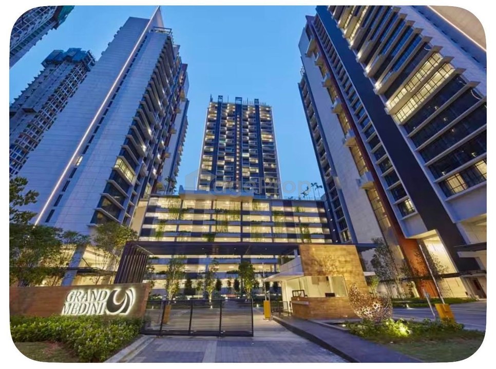 Grand Medini