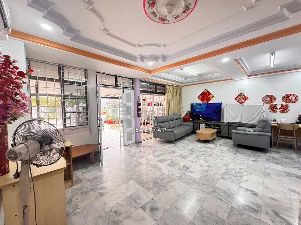 Jalan Saga Desa Cemerlang Double Storey, Johor, Ulu Tiram