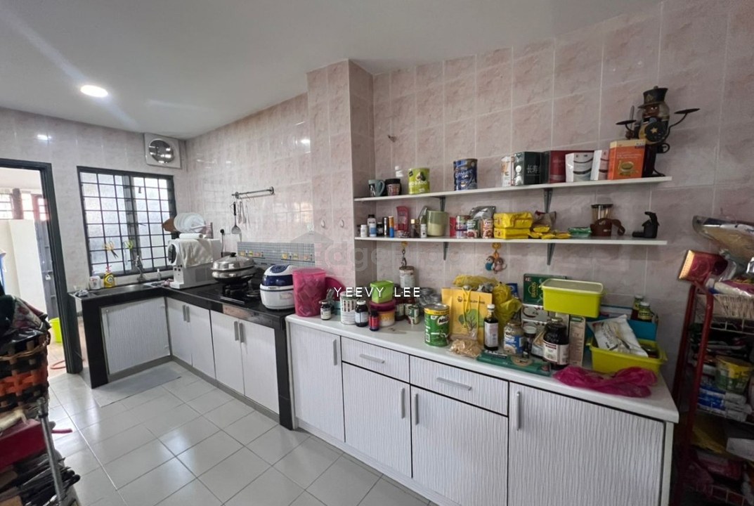 Freehold USJ 11 Subang Jaya 2-Storey Terrace House Intermediate Facing Open, Selangor, Subang Jaya