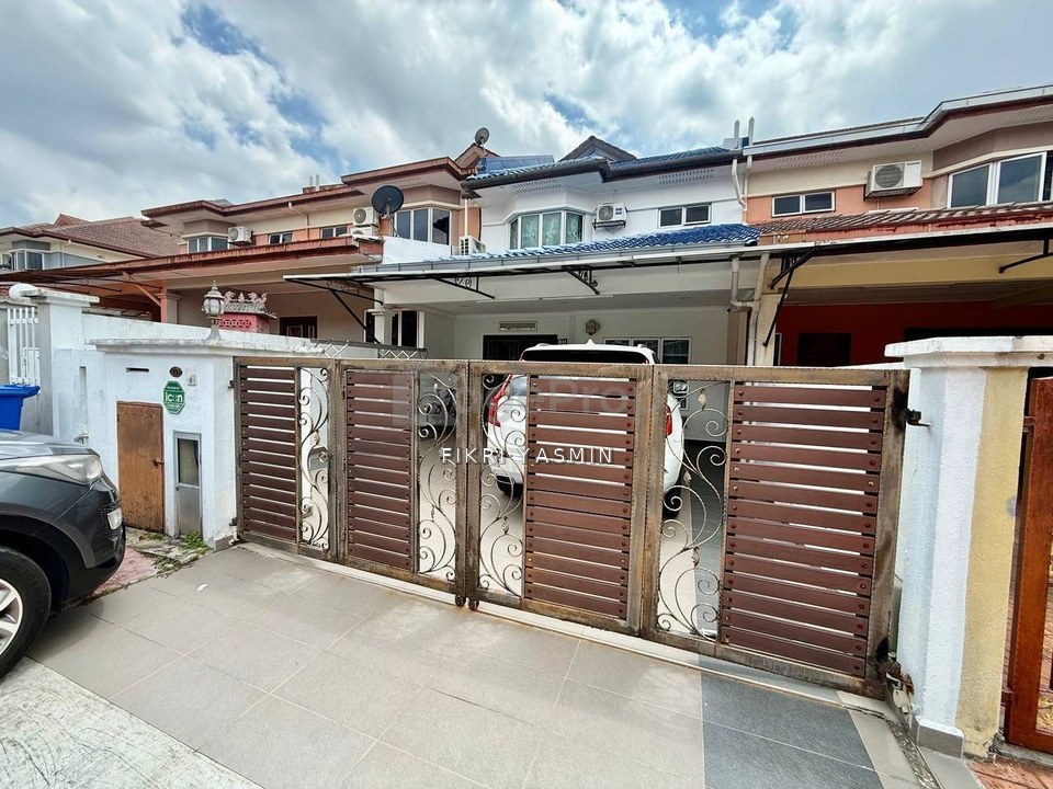 Jalan Kristal Seksyen 7 Shah Alam 2 Storey Terrace For Sale, Selangor, Shah Alam