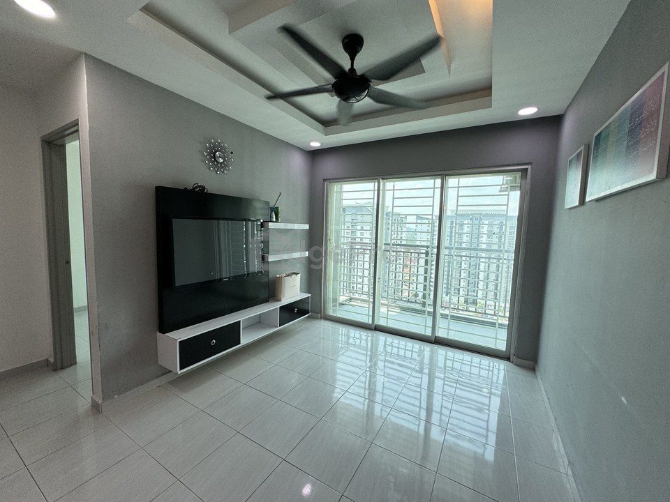 Residensi Laguna Biru 2 Taman Tasik Biru, Kundang, Sg Buloh For Sale, Selangor, Rawang