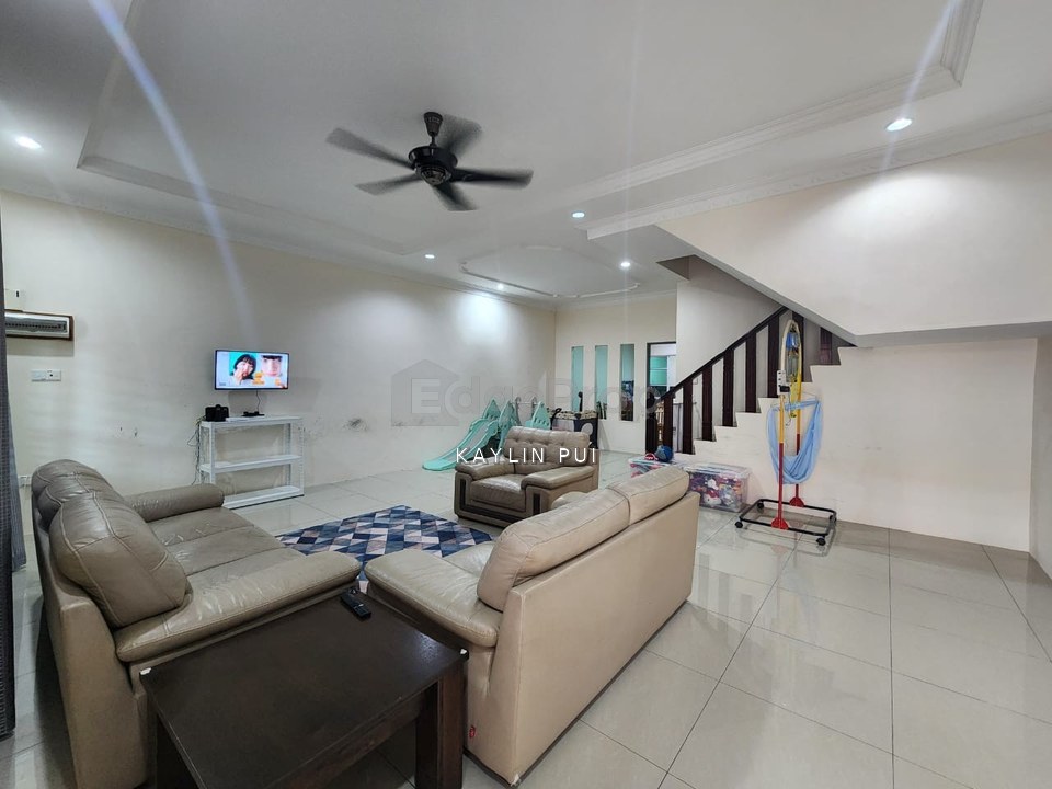 Double Storey Terrace Intermediate at Merdang Gayam, Samarahan for sale, Sarawak, Kota Samarahan