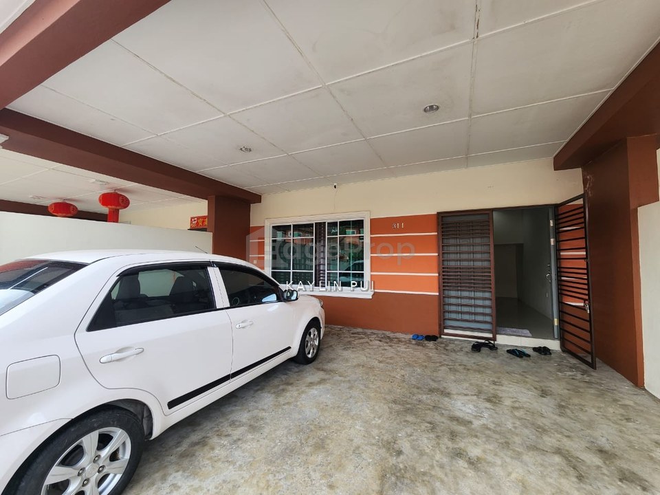 Double Storey Terrace Intermediate at Merdang Gayam, Samarahan for sale, Sarawak, Kota Samarahan