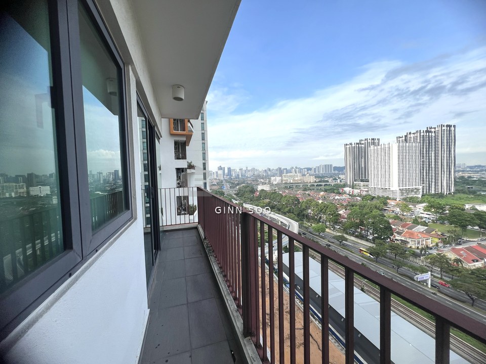 Kiara East