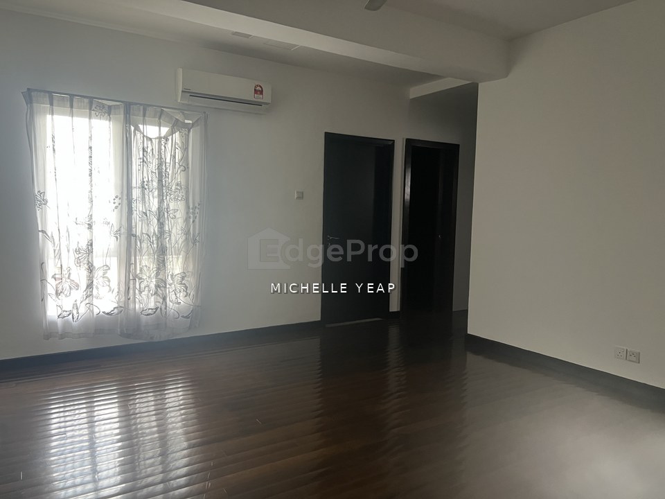 Hartamas Regency 2 Duplex For Rent – Rare, Renovated, Spacious, Quiet, 3 Parking Lots, Stunning Mont Kiara View, Kuala Lumpur, Dutamas