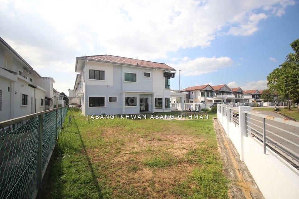 Big Land 2 Storey Terrace House, Avira Bandar Bukit Raja, Klang, Selangor, Bandar Bukit Raja