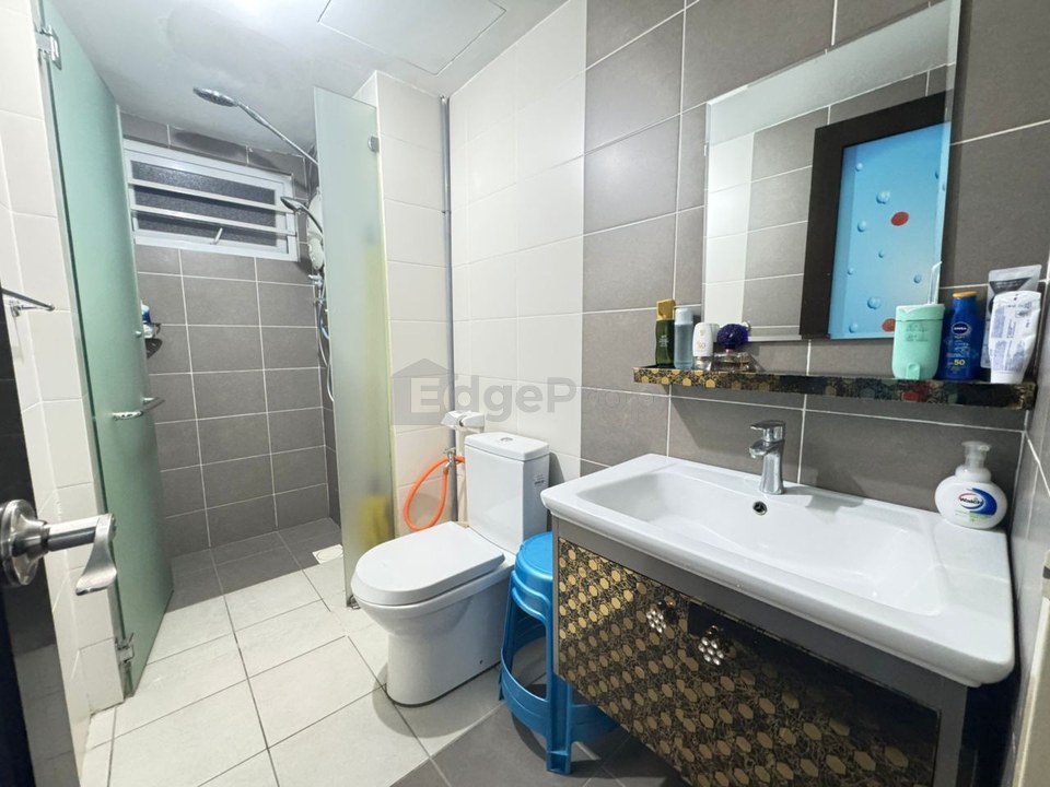 First Residence Condo - Full Reno - 930sf - 3R2B1P - Kepong KL, Kuala Lumpur, Kepong