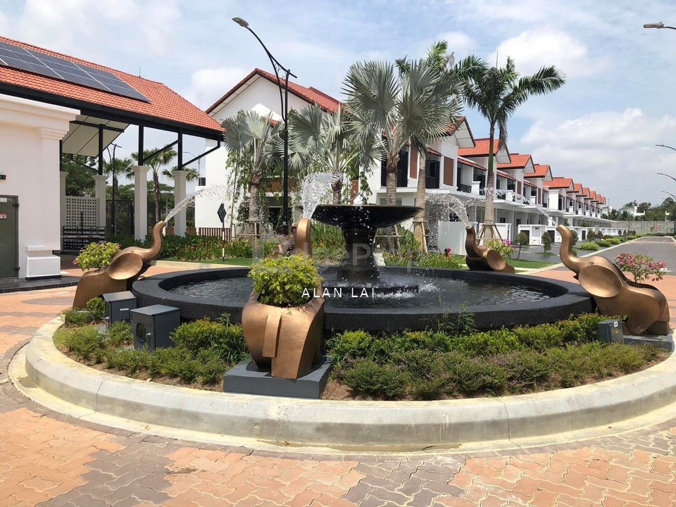 Partial furnish 20x70 home Reef of Tropics Setia eco glades cyberjaya, Selangor, Cyberjaya