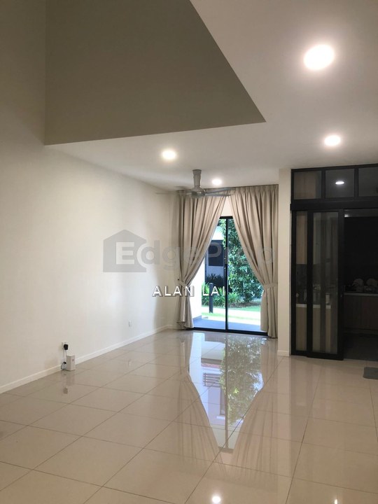 Partial furnish 20x70 home Reef of Tropics Setia eco glades cyberjaya, Selangor, Cyberjaya
