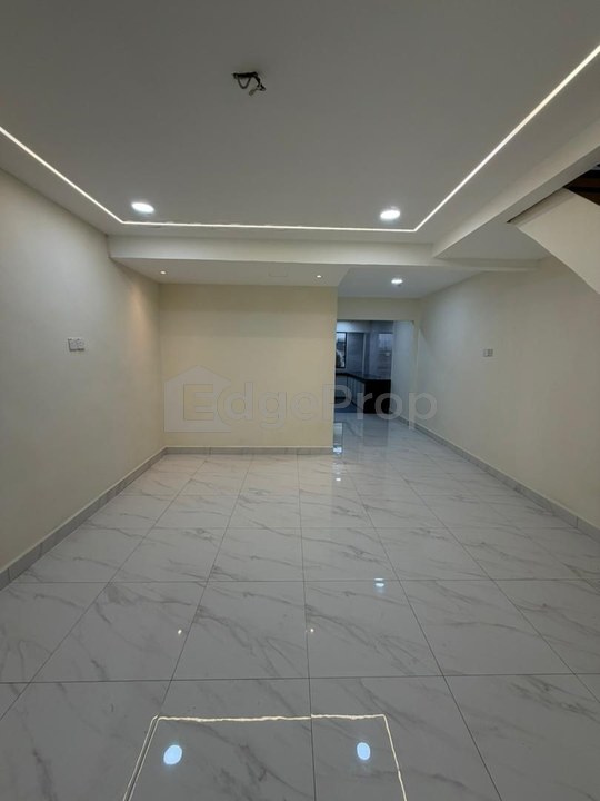 Double Storey Low Cost @ Jalan Lembah Desa Jaya, Johor, Johor Bahru