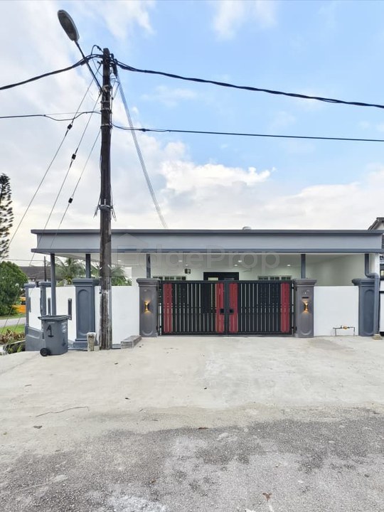 Single Storey Corner Lot Terrace @ Jalan Anggerik Johor Jaya, Johor, Johor Bahru