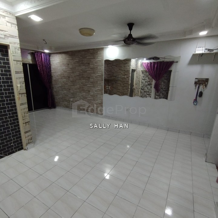 Strategic Location,Nearby all Amenities,Newly painted & Refurbished,Near Komuter PJS 2 and Free Bus to PJ state,Petaling Jaya,Selangor, Selangor, Petaling Jaya