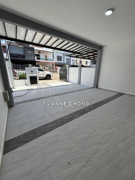 Renovated 2 storey terrace house for sale @ Jalan Indah 24 Bukit Indah , Johor, Bukit Indah