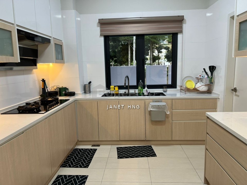 Dalia Bungalow at Telok Panglima Garang, Selangor, Telok Panglima Garang