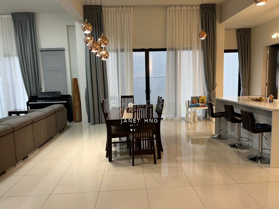 Dalia Bungalow at Telok Panglima Garang, Selangor, Telok Panglima Garang