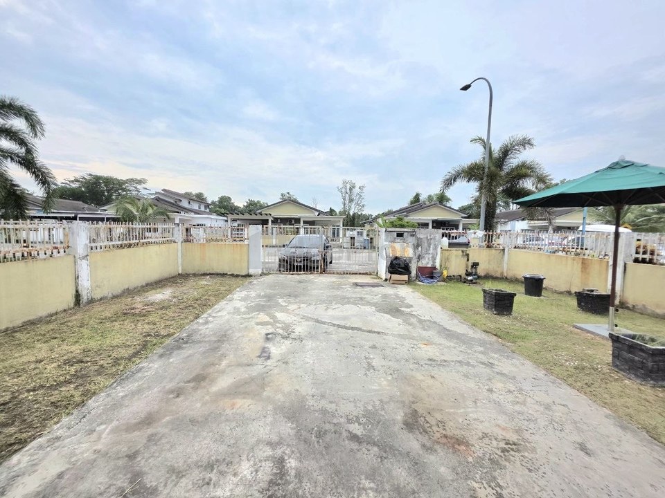 TANAH LUAS- SEMI D TAMAN BENTARA JLN MERBUK BATU 9, Selangor, Telok Panglima Garang