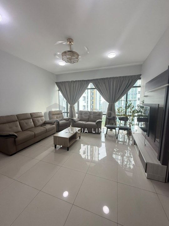 Grand Medini
