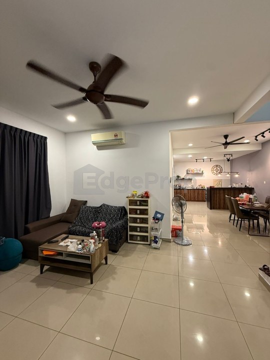 For Sale/ Adda Height@ Maple Red, 5/ 2 Storey Cluster/ renovated/ unblock view , Johor, Johor Bahru