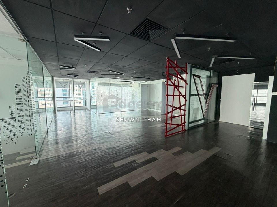 KL TRILLION,KLCC,OFFICE LOT FOR SALE,RENOVATED UNIT,HIGH FLOOR,FREEHOLD, Kuala Lumpur, KLCC