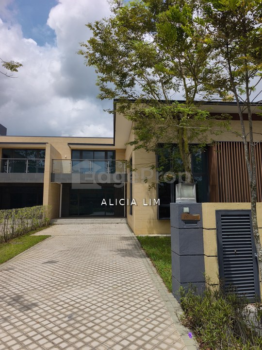 Golf Villa 2 Storey Cluster House For Sale, Johor, Gelang Patah