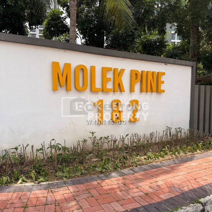 Molek Pine 2 Super CHEAP And Below Market Value Unit Auction , Johor, Johor Bahru