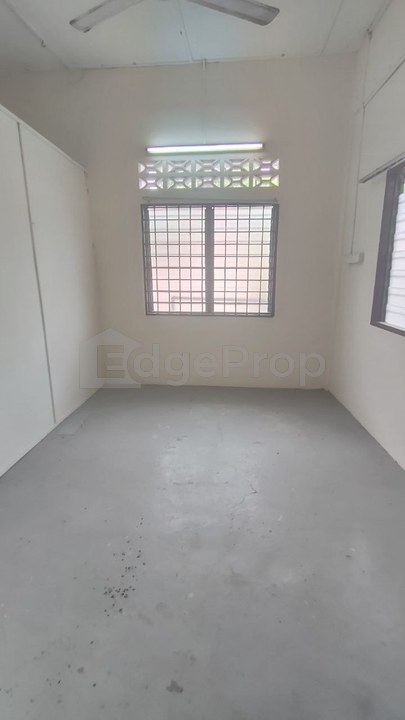 Single Storey Semi D Taman Sena Sikamat , Negeri Sembilan, Senawang