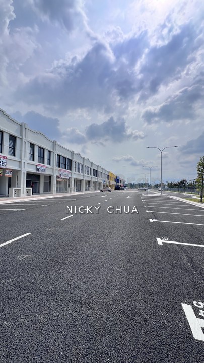 Semenyih Bangi Serene Square End Lot Shop For Rent, Selangor, Bangi