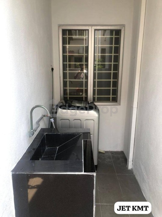 Gamelan Bandar Bukit Raja 20x65 Furnished Double Storey House , Selangor, Klang