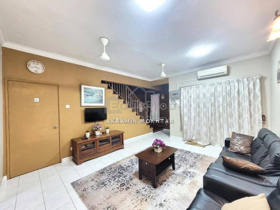 Fully Furnished Double Storey Taman Puchong Utama, Selangor, Puchong