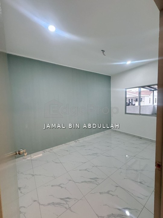 Single Storey Jalan Bakawali Perumahan Bukit Sentosa Rawang REFURBISHED ENDLOT For Sale, Selangor, Rawang