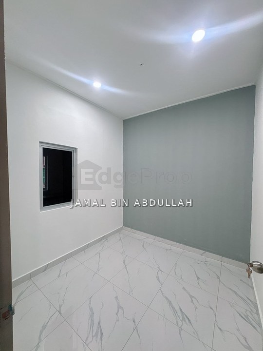 Single Storey Jalan Bakawali Perumahan Bukit Sentosa Rawang REFURBISHED ENDLOT For Sale, Selangor, Rawang