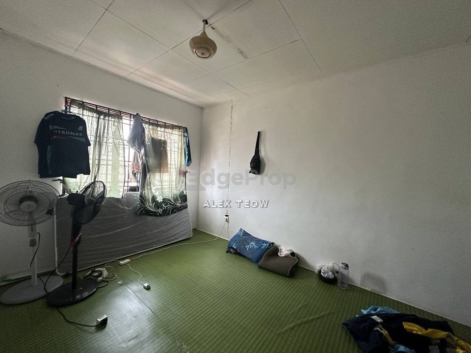 Taman Nusantara Double Storey Medium Cost For Sale/ Gelang Patah, Johor, Gelang Patah