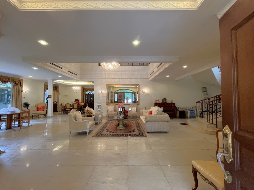 Mines Timeless Elegance with Grandeur, Space & Green Views, Selangor, Seri Kembangan