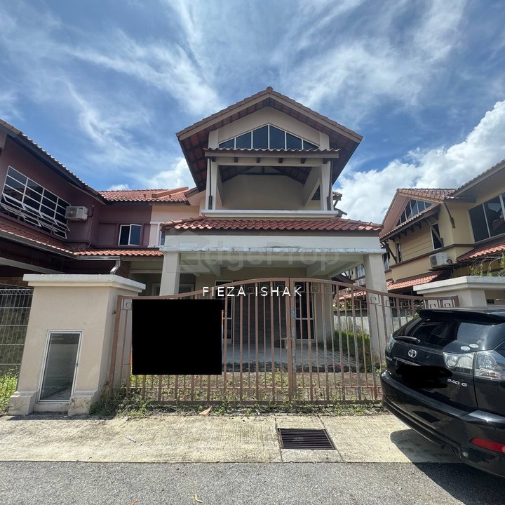 Taman Pura Kencana